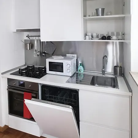 Poerio 98 Apartment *
