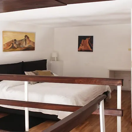 Poerio 98 Apartment Naples