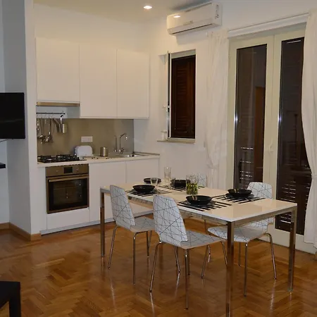 Apartment Poerio 98
